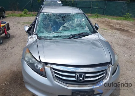 2012 Honda Accord 2.4 Se from USA, damaged, VIN 1HGCP2F60CA148245